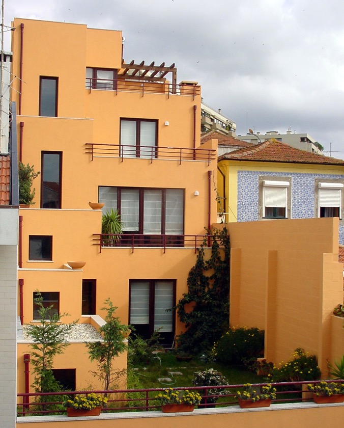 02 Rua dos Olivais, 76